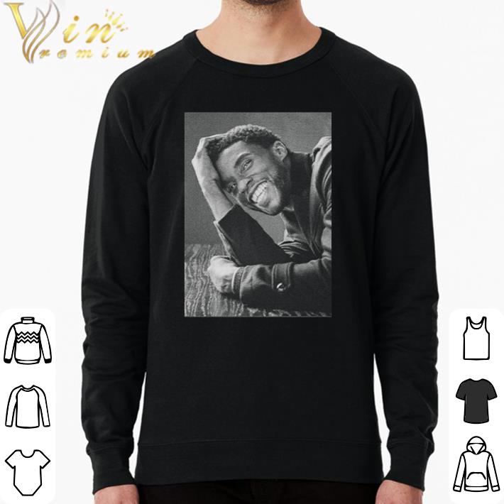 22b8ae60 official rip chadwick boseman black panther wakanda forever shirt 4 - Official Rip Chadwick Boseman Black Panther Wakanda Forever shirt