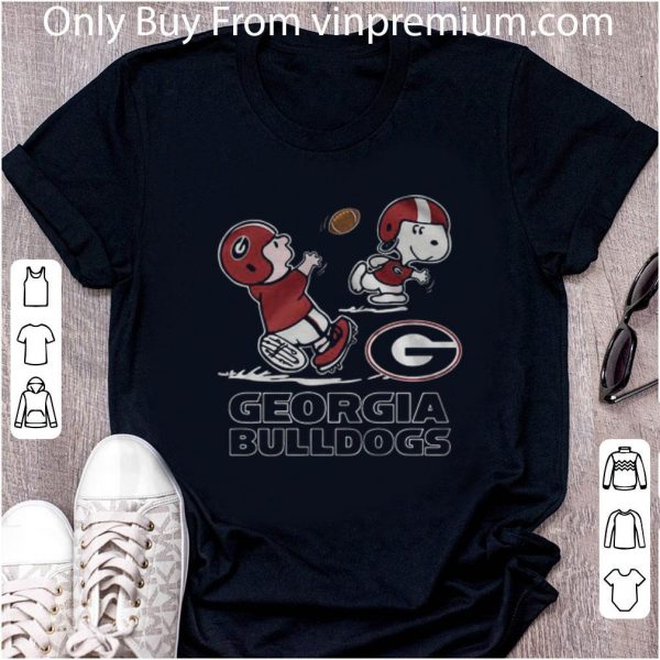 Nice Charlie Brown And Snoopy Georgia Bulldogs Football shirt