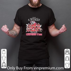 Pretty Never Underestimate An Old Woman Who Understands Alabama Crimson Tide shirt 2