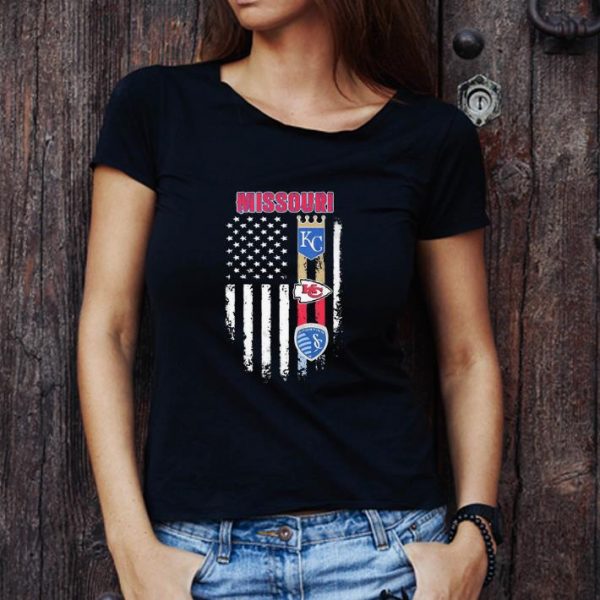 Nice Missouri Kansas City Royals Chiefs Sporting American Flag shirt