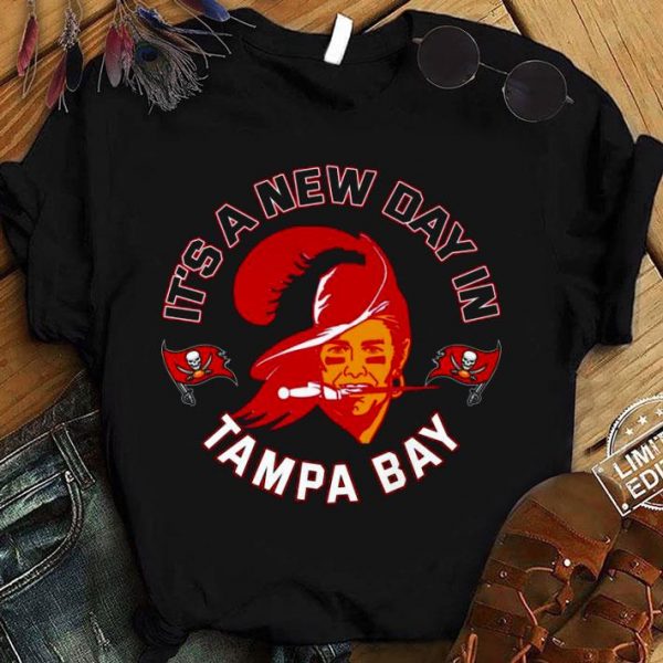 Best 2021 Tom Brady It's A New Day In Tampa Bay Buccaneers Champions Shirt