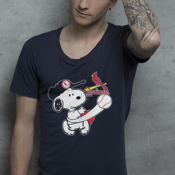 Snoopy play baseball cardinals team shirt 9 Snoopy play baseball cardinals team shirt