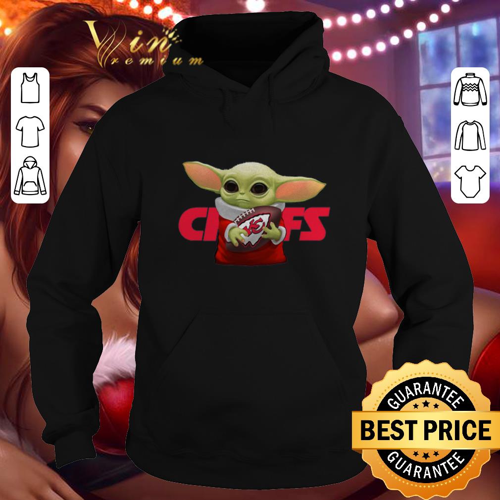 Funny Baby Yoda hug Kansas City Chiefs Star Wars Mandalorian shirt