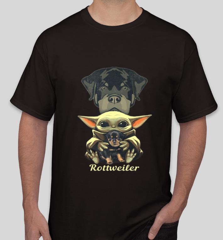 Great Star Wars Baby Yoda Hug Rottweiler shirt