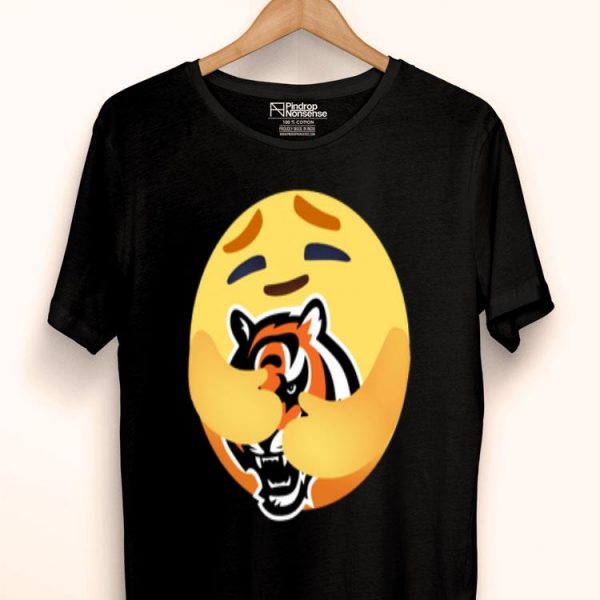 Love The Cincinnati Bengals Love Hug Care Emoji NFL Shirt