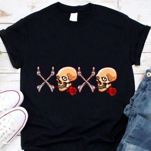 Hot XOXO skulls and crossbones shirt 1