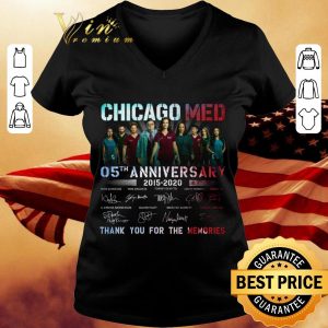 Original 05th Anniversary 2015-2020 Chicago Med TV Series Characters Signed shirt 5