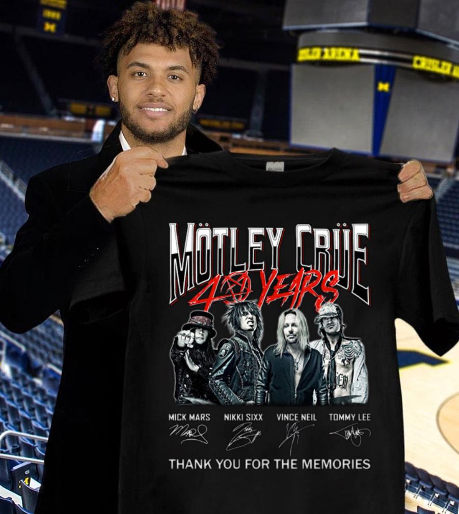 Awesome Motley Crue 40 years thank you for the memories signatures shirt, Mick Mars, Nikki Sixx, Vince Neil, Tommy Lee Motley Crue 40 years thank you for the memories signatures shirt Mick Mars Nikki Sixx Vince Neil Tommy Lee 1 - Awesome Motley Crue 40 years thank you for the memories signatures shirt, Mick Mars, Nikki Sixx, Vince Neil, Tommy Lee