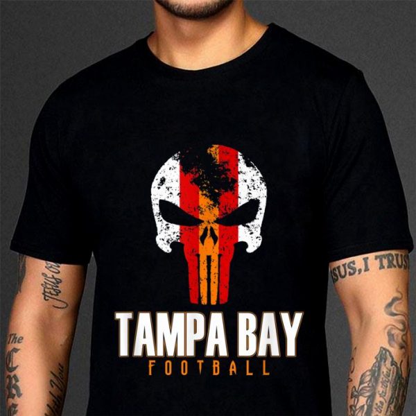 Skull Tampa Bay Buccaneers Football shirt