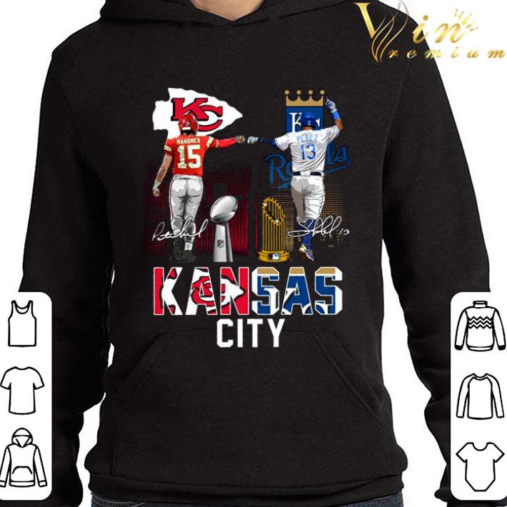 Patrick Mahomes Salvador Pérez Signatures Kansas City Chiefs Kansas City Royals Shirt 8f96a08e patrick mahomes salvador pérez signatures kansas city chiefs kansas city royals shirt 4 - Patrick Mahomes Salvador Pérez Signatures Kansas City Chiefs Kansas City Royals Shirt