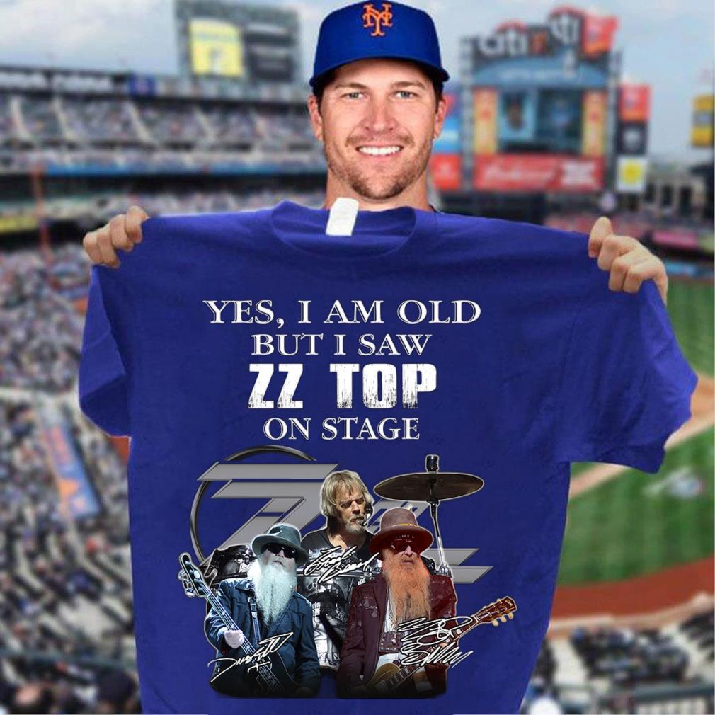 Official Dusty Hill Yes i am old but i saw ZZ Top band on stage signatures shirt Dusty Hill Yes i am old but i saw ZZ Top band on stage signatures shirt 3 - Official Dusty Hill Yes i am old but i saw ZZ Top band on stage signatures shirt