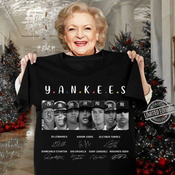 Best Friends New York Yankees Team Players Signatures Shirt