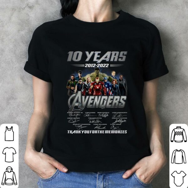 Awesome Marvel The Avengers 10 years 2012-2022 Thank You For The Memories Signatures Shirt
