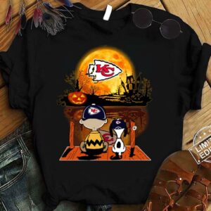 Hot The Peanuts Charlie Brown Snoopy Kansas City Chiefs Halloween Shirt