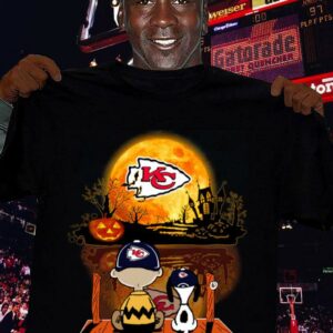 Hot The Peanuts Charlie Brown Snoopy Kansas City Chiefs Halloween Shirt 2
