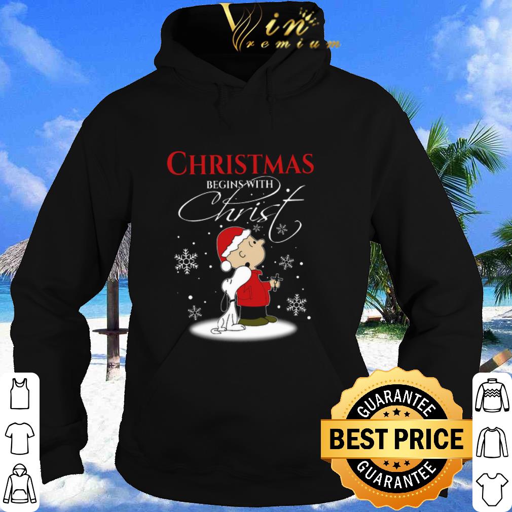 Top Charlie and Snoopy pray Christmas starting with christ shirt