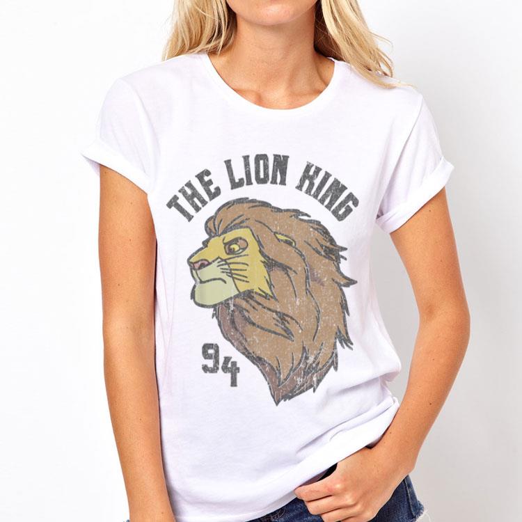 Disney Lion King Distressed '94 Simba Head Graphic shirt