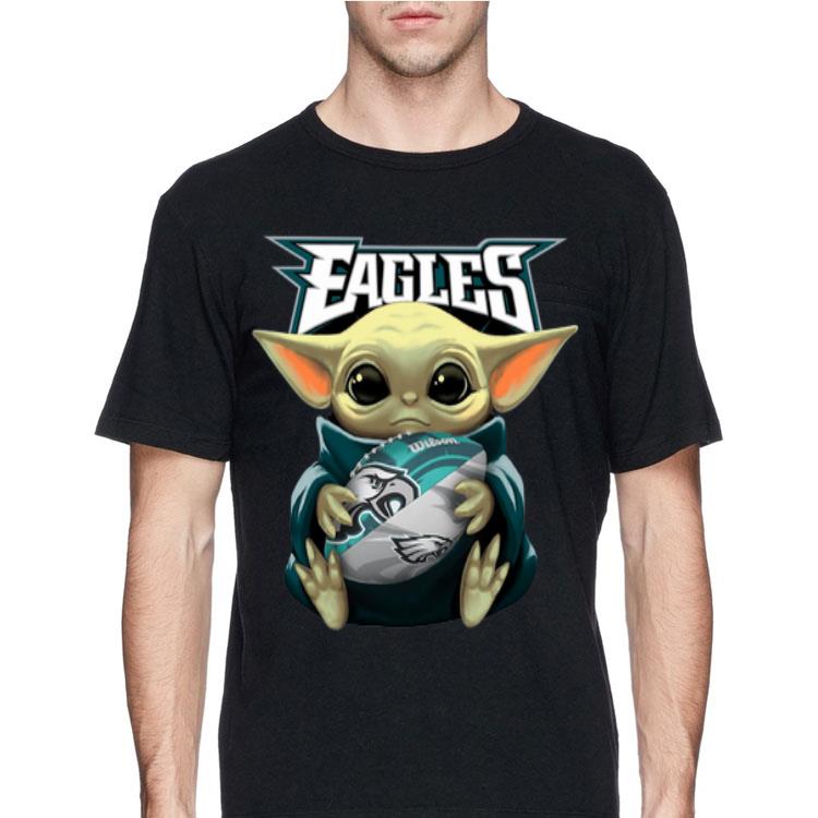 Baby Yoda Hug Philadelphia Eagles shirt