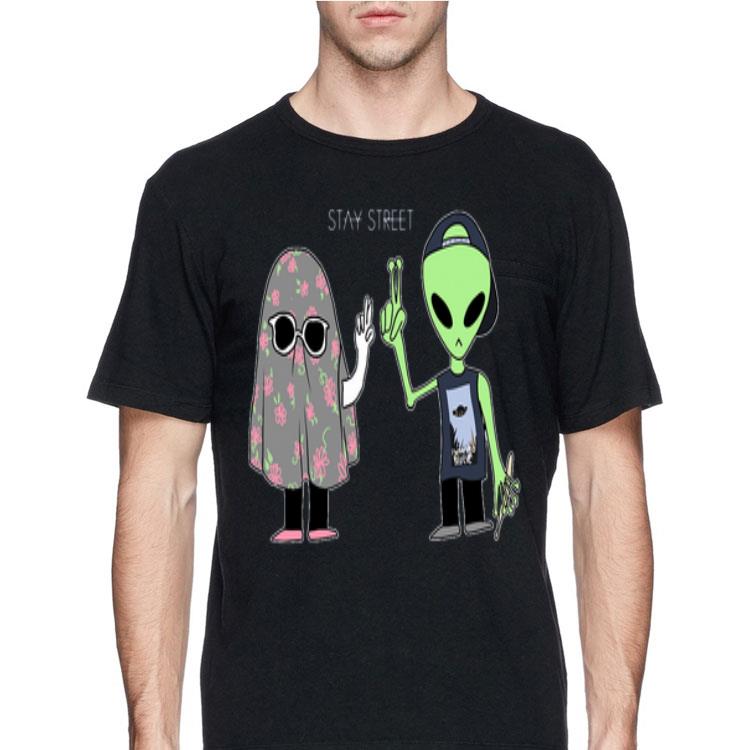 Stay Street Aliens I want believe sweater