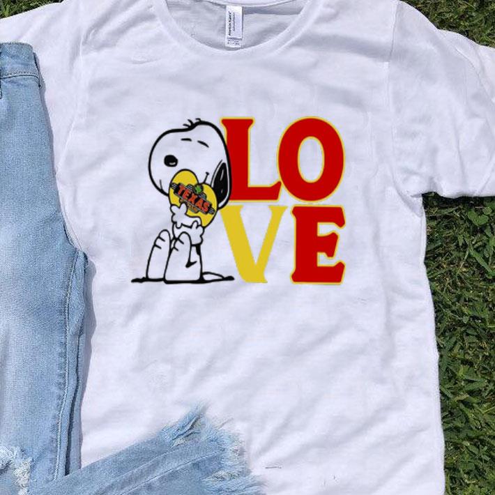 Snoopy Hug Heart Love Texas Roadhouse shirt