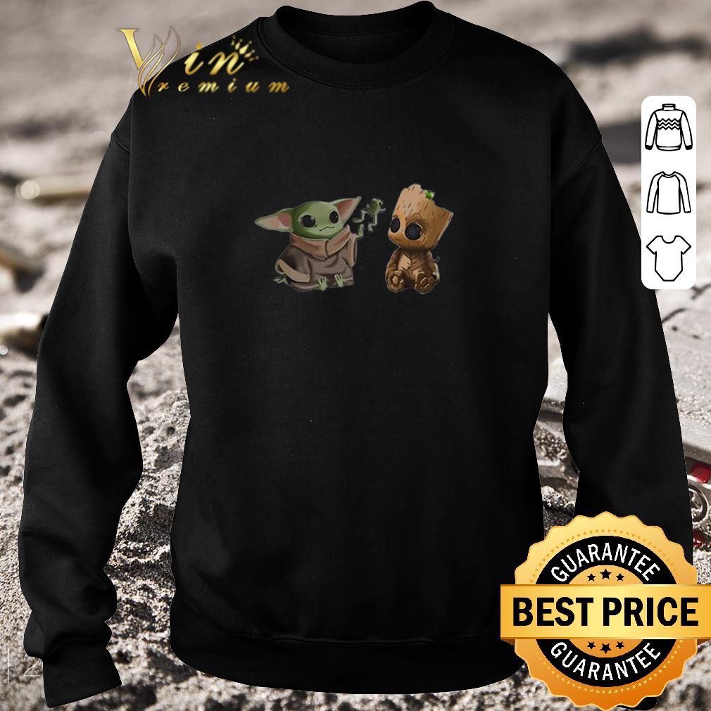 Hot Baby Yoda And Baby Groot Frog shirt