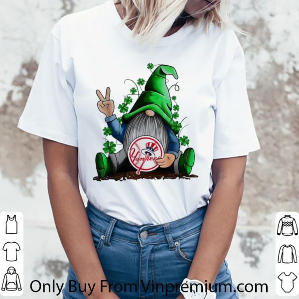 Great Gnomes Hug New York Yankees Baseball Shamrock shirt 3