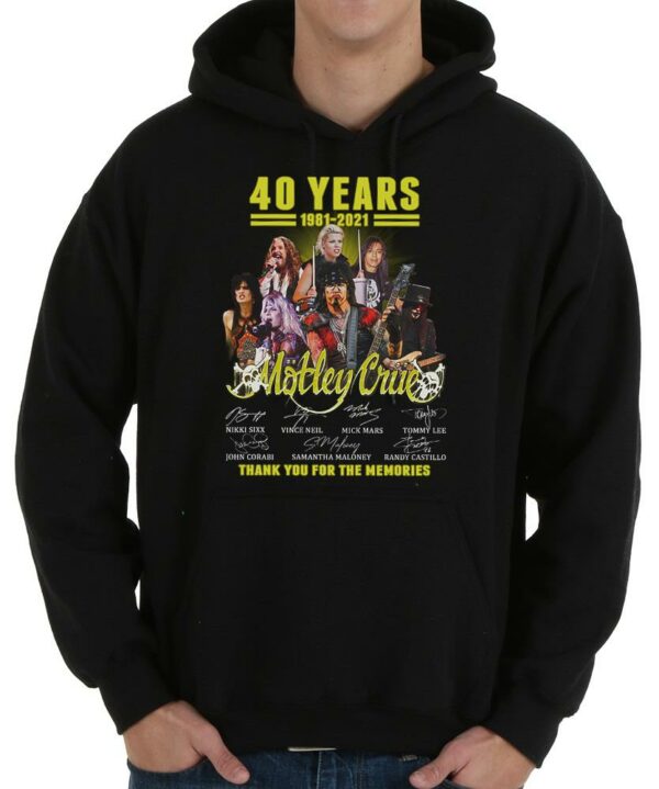 Vintage 40 Years 1981 2021 Motley Crue Thank You For The Memories Signatures Shirt, Crue Shirt 4