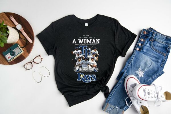 Vintage Never Underestimate A Woman Who Understands Tampa Bay Rays Shirt, Never Underestimate Rays Shirt 1