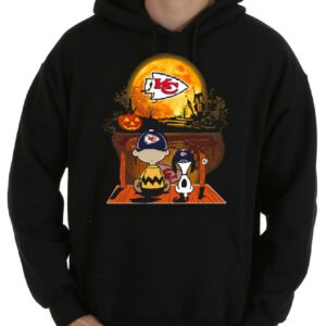 Hot Charlie Brown And Snoopy Watching Kansas City Moon Halloween Shirt, Snoopy See Kansas City Shirt 7
