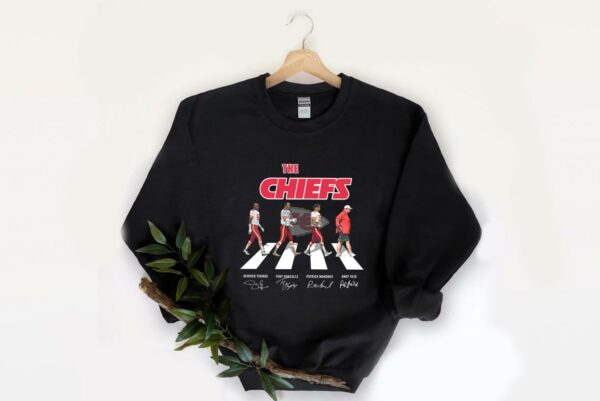 Premium Chiefs Abbey Road Shirt, The Kansan Chiefs City Walking Shirt, The Chiefs Abbey Road Signatures Shirt 2