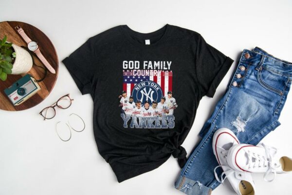 Top New York Yankees God Family Country Yankees Signatures Shirt, God Family Yankees American Flag Shirt 1