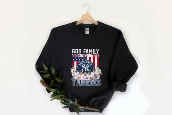 Top New York Yankees God Family Country Yankees Signatures Shirt, God Family Yankees American Flag Shirt 2