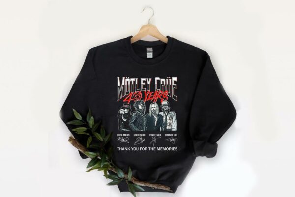 Vintage Heavy Metal Motley Crue Shirt, Motley Crue 40 Years Signatures Thank You The Memories Shirt 2