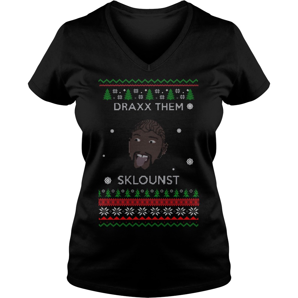 Draxx Sklounst Christmas V Neck
