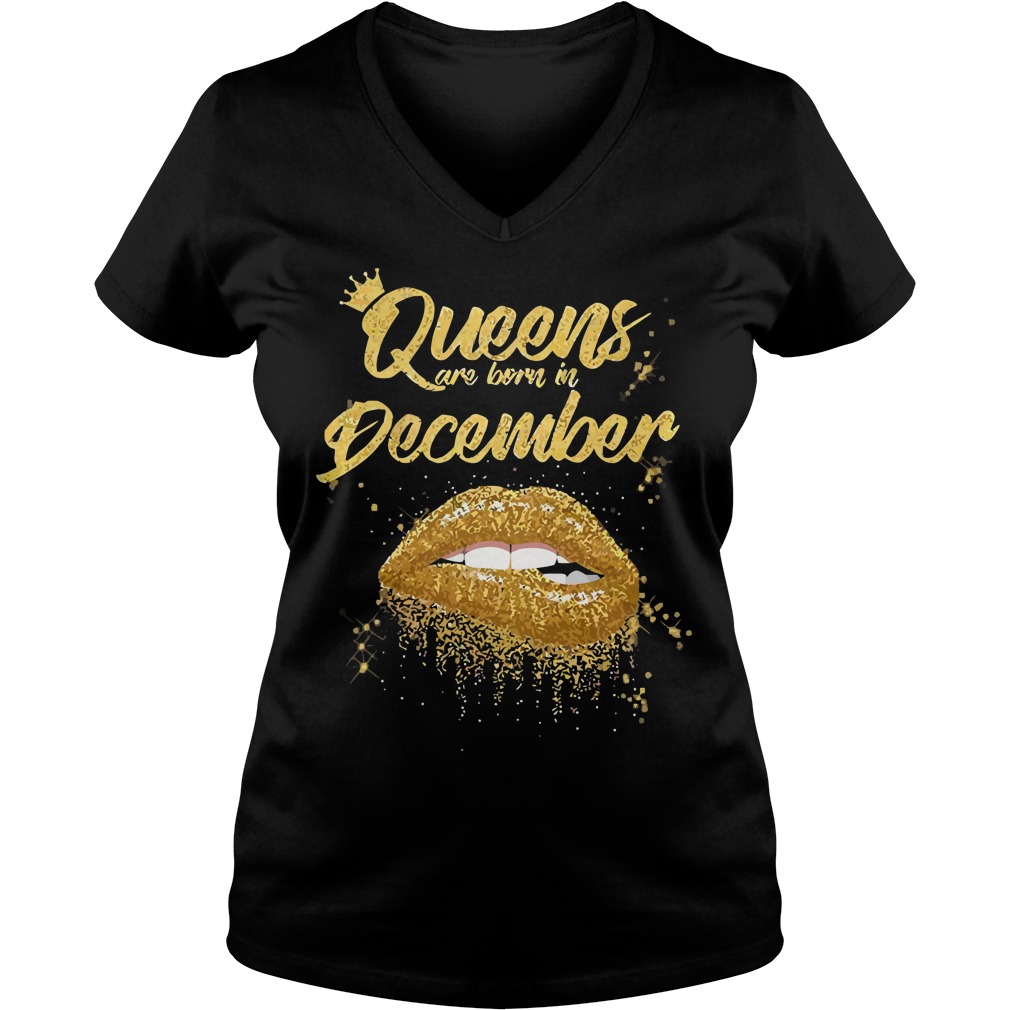 Queens Born December Gold Lip Ladies V Neck