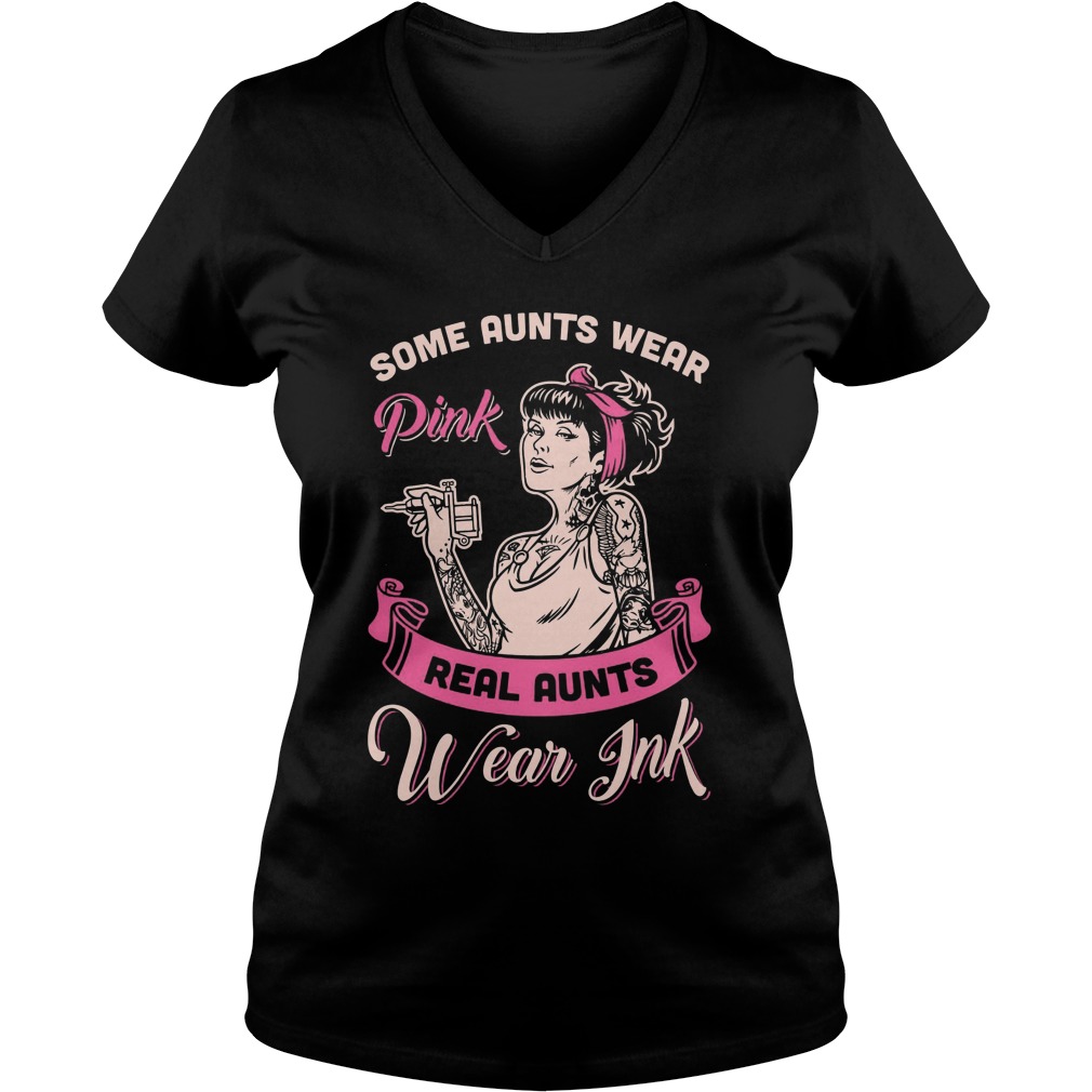 Real Aunts Wear Ink Ladie Vneck
