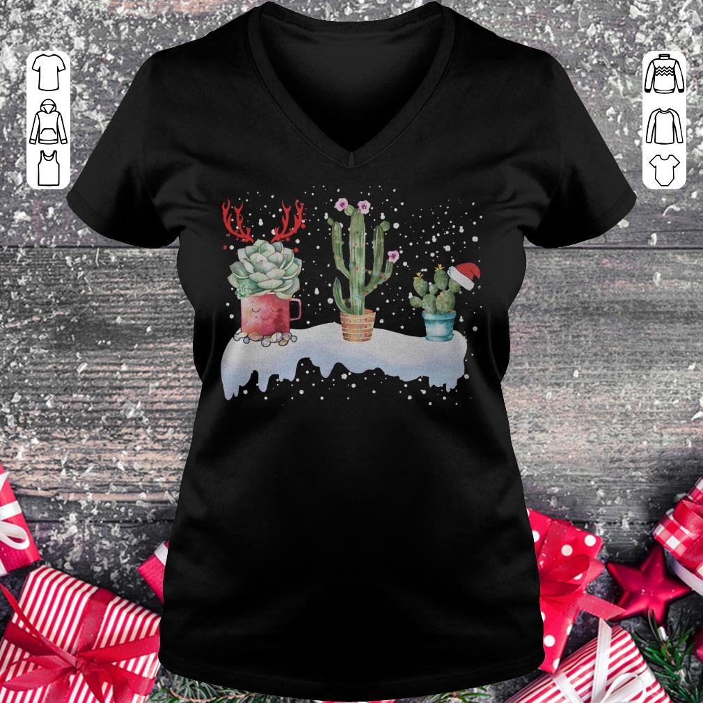Cactus Christmas Ladies V-Neck