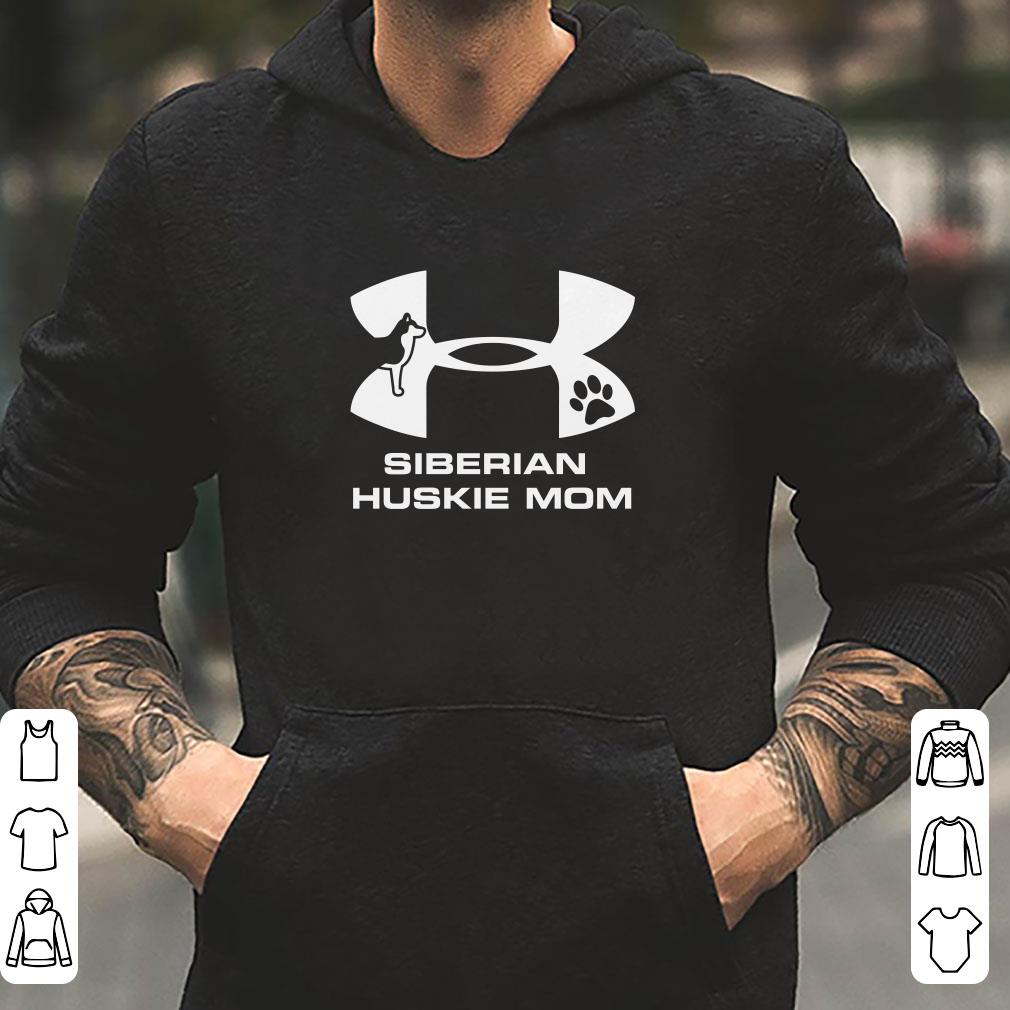 https://cdn.gifteeshirt.com/limitedshirts/2018/11/Under-Armour-Siberian-Huskie-Mom-shirt_4.jpg