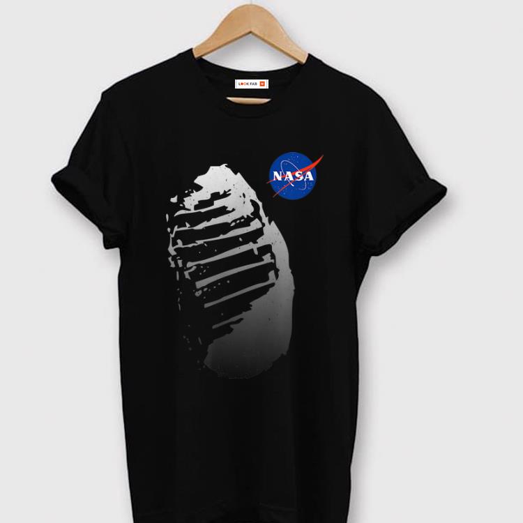 Top Moon Boot Print Vintage NASA Approved Apollo 11 50th shirt