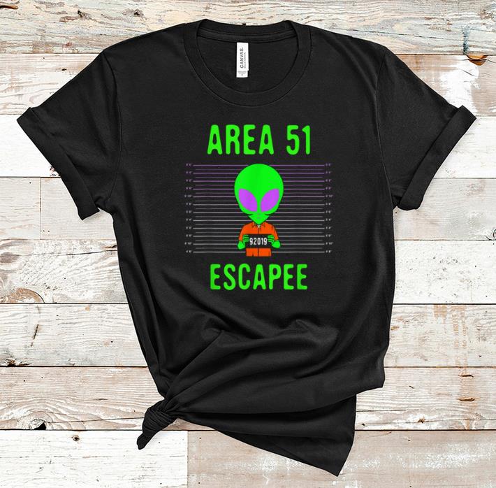 Beautiful Area 51 Escapee - Funny Alien Halloween Costume shirt