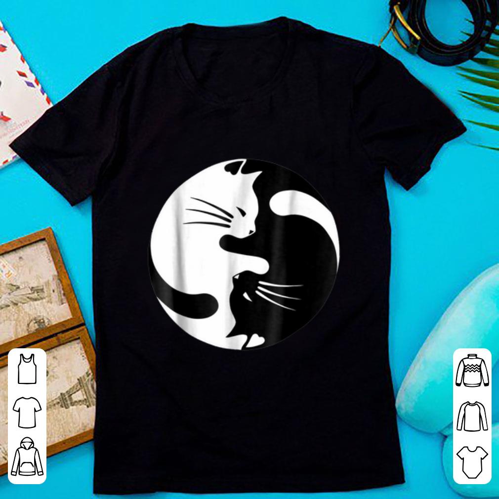 Nice Black And White Cats Yin Yang Shape shirt