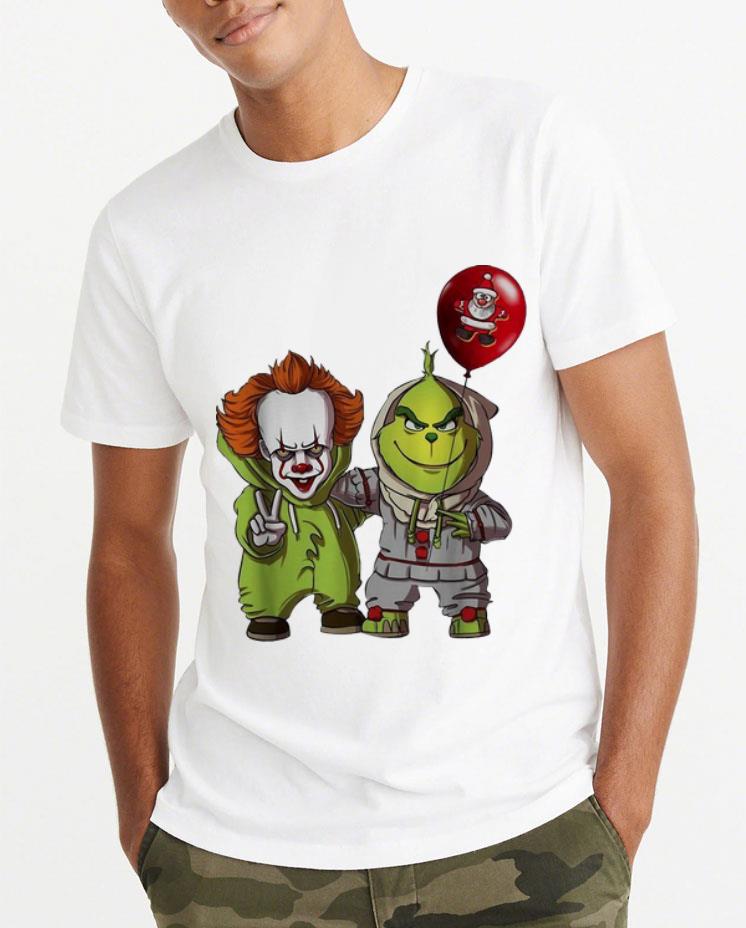 Official Pennywise And Grinch Santa Balloon Christmas shirt