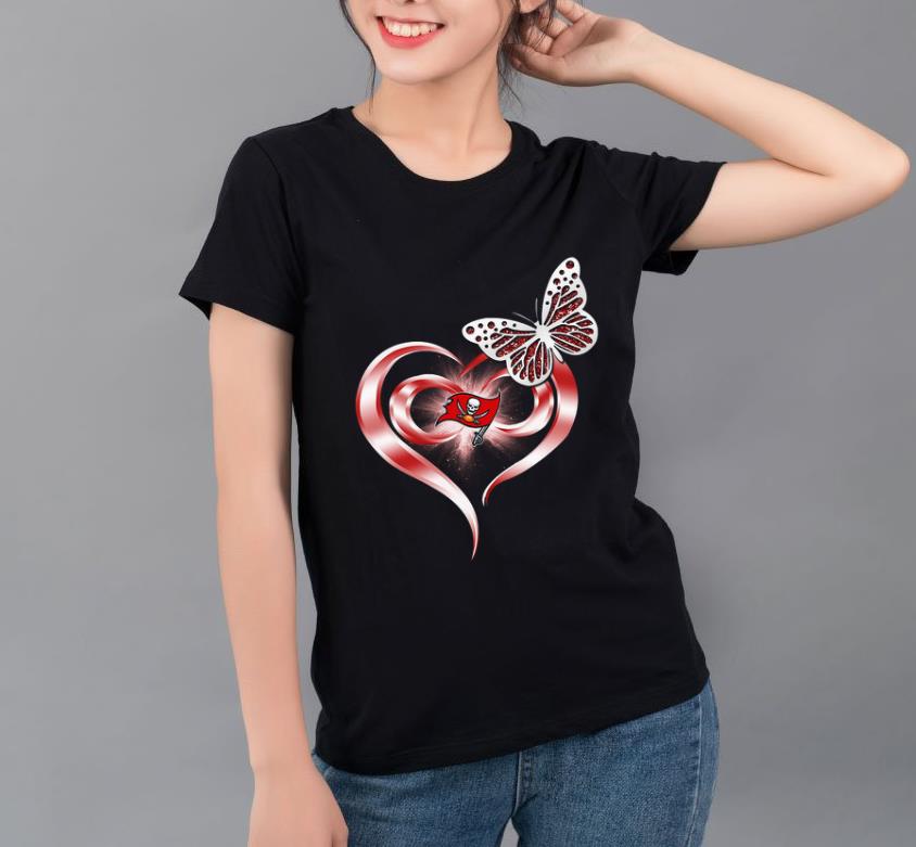Great Butterfly Love Tampa Bay Buccaneers shirt