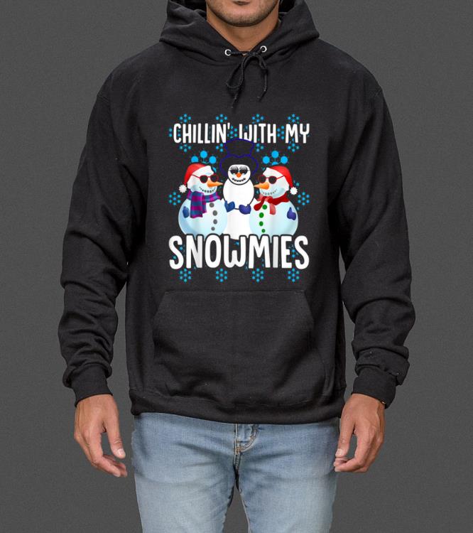Great Funny Chillin With My Snowmies Christmas Snowman Tee sweater