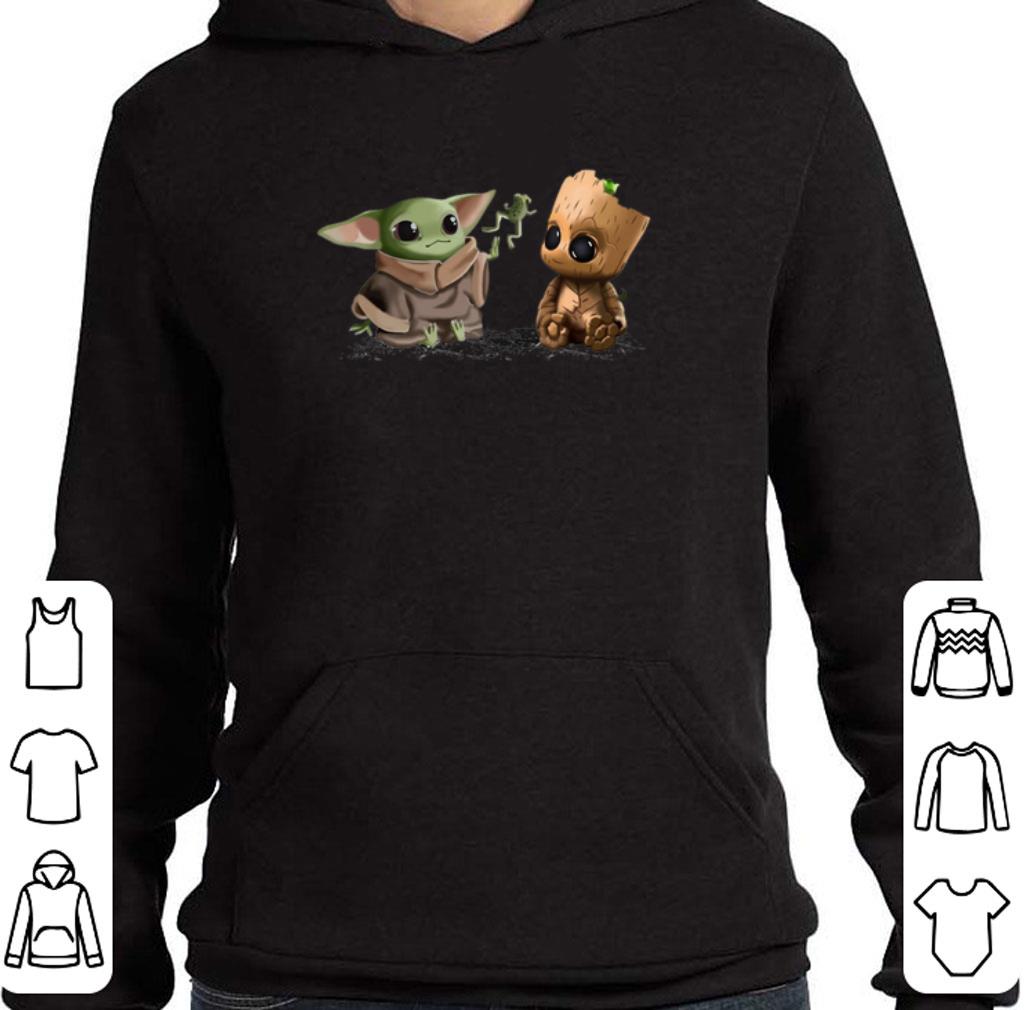 Top Baby Yoda frog Baby Groot shirt