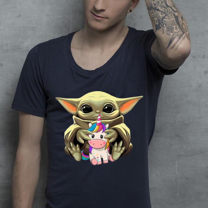 Great Star Wars Baby Yoda Hug Unicorn shirt