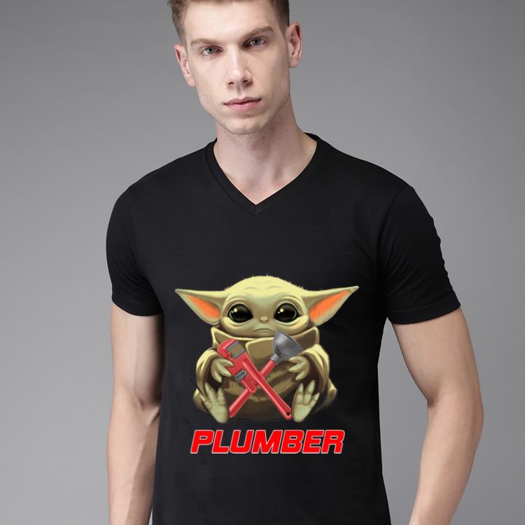 Original Star Wars Baby Yoda Hug Plumber shirt 2 Original Star Wars Baby Yoda Hug Plumber shirt 2