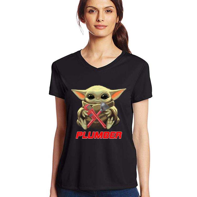 Original Star Wars Baby Yoda Hug Plumber shirt 3 Original Star Wars Baby Yoda Hug Plumber shirt 3