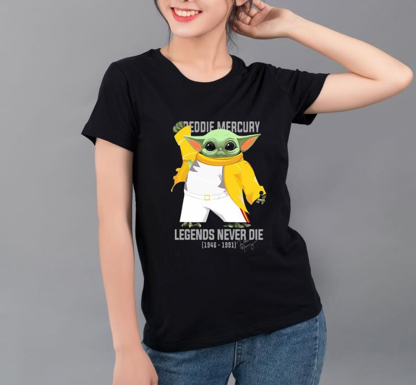 Top Baby Yoda Freddie Mercury Legends Never Die 1946-1991 Signature shirt