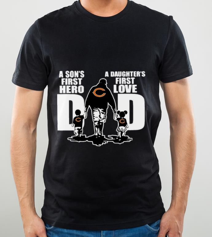 Top Chicago Bears Dad A Son's First Hero A Daughter's First Love shirt